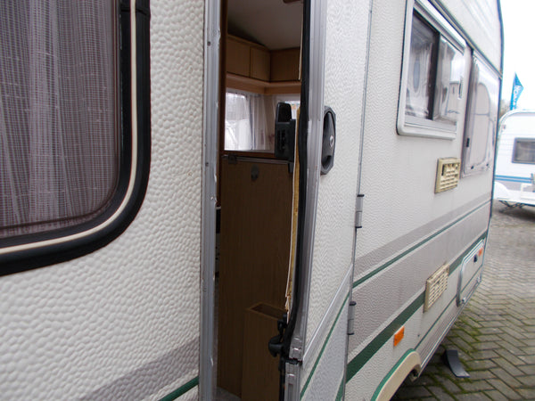 Chateau 450 La Car