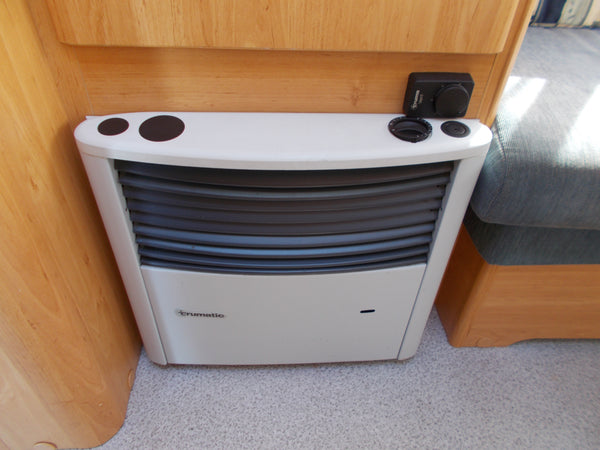 Knaus 400 TK Blueline