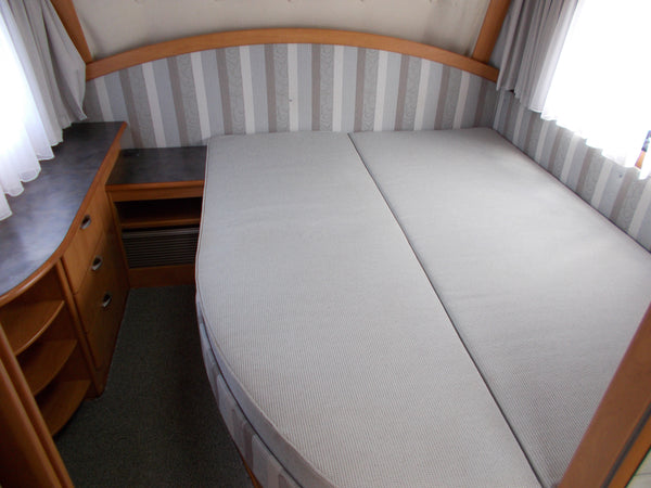 Hymer-Eriba 555 Nova