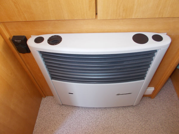 Knaus 395 TMF Holiday Special