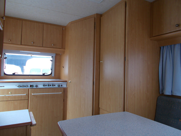 Dethleffs 350 EK Camper