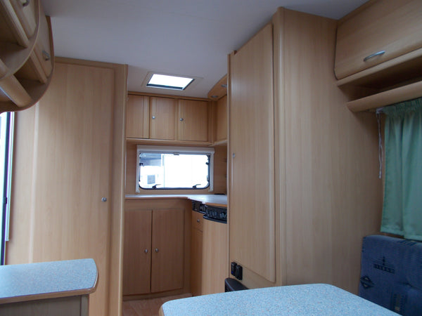 Dethleffs 395 Camper
