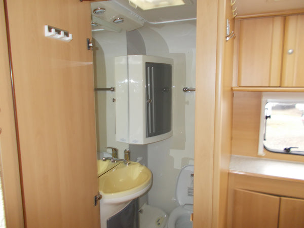 Dethleffs 395 Camper