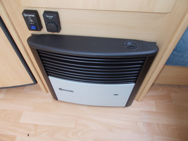 Dethleffs 395 Camper
