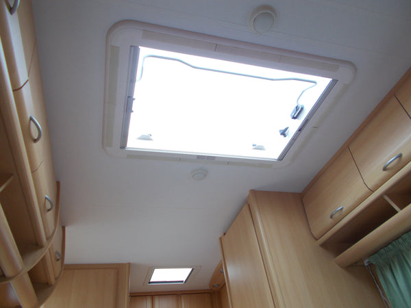 Dethleffs 395 Camper