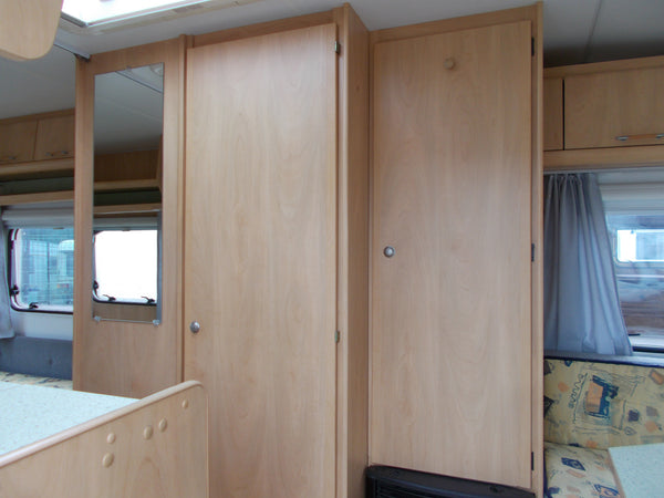 Bürstner 480 TL Ventana
