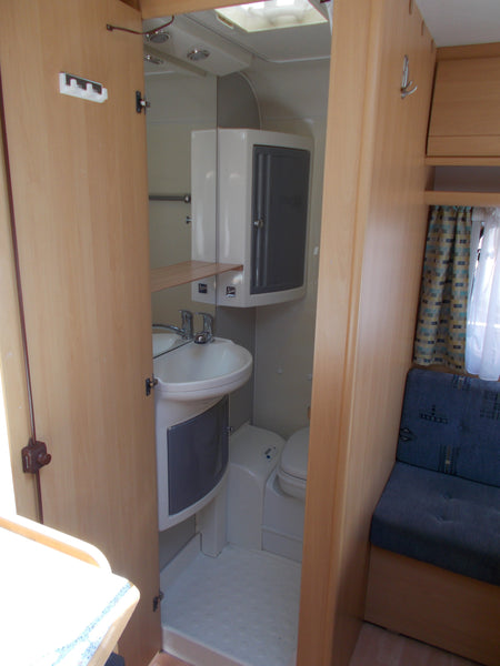 Dethleffs 420 Camper
