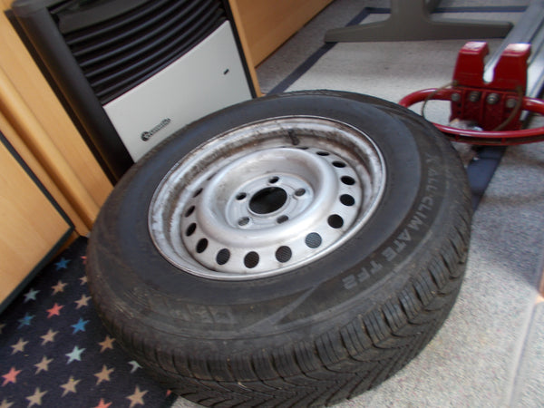 Dethleffs 395 EK Camper