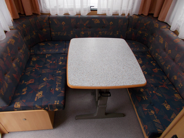 Dethleffs 460 Camper