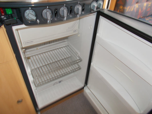 Dethleffs 460 Camper